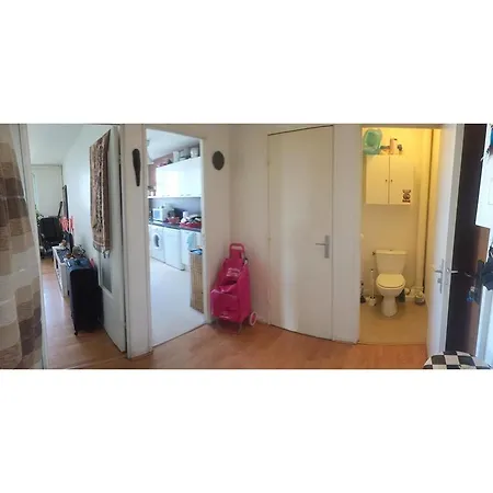 Mi Casa, Tu Casa *